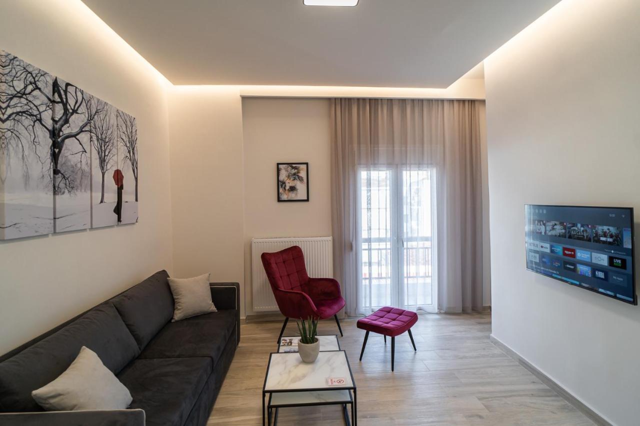 Lux Palace Trikala Exterior photo